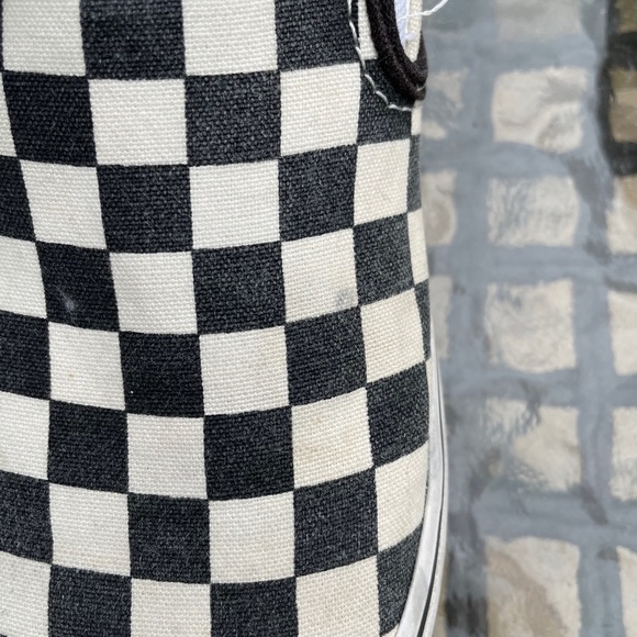 Black and white vans - Picture 8 of 13